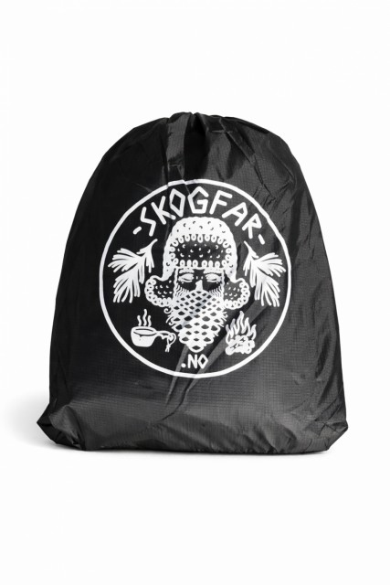 Komplett med stopper, kroker og myggnett. Ekstra stropp som mønesnor holder myggnettet oppe